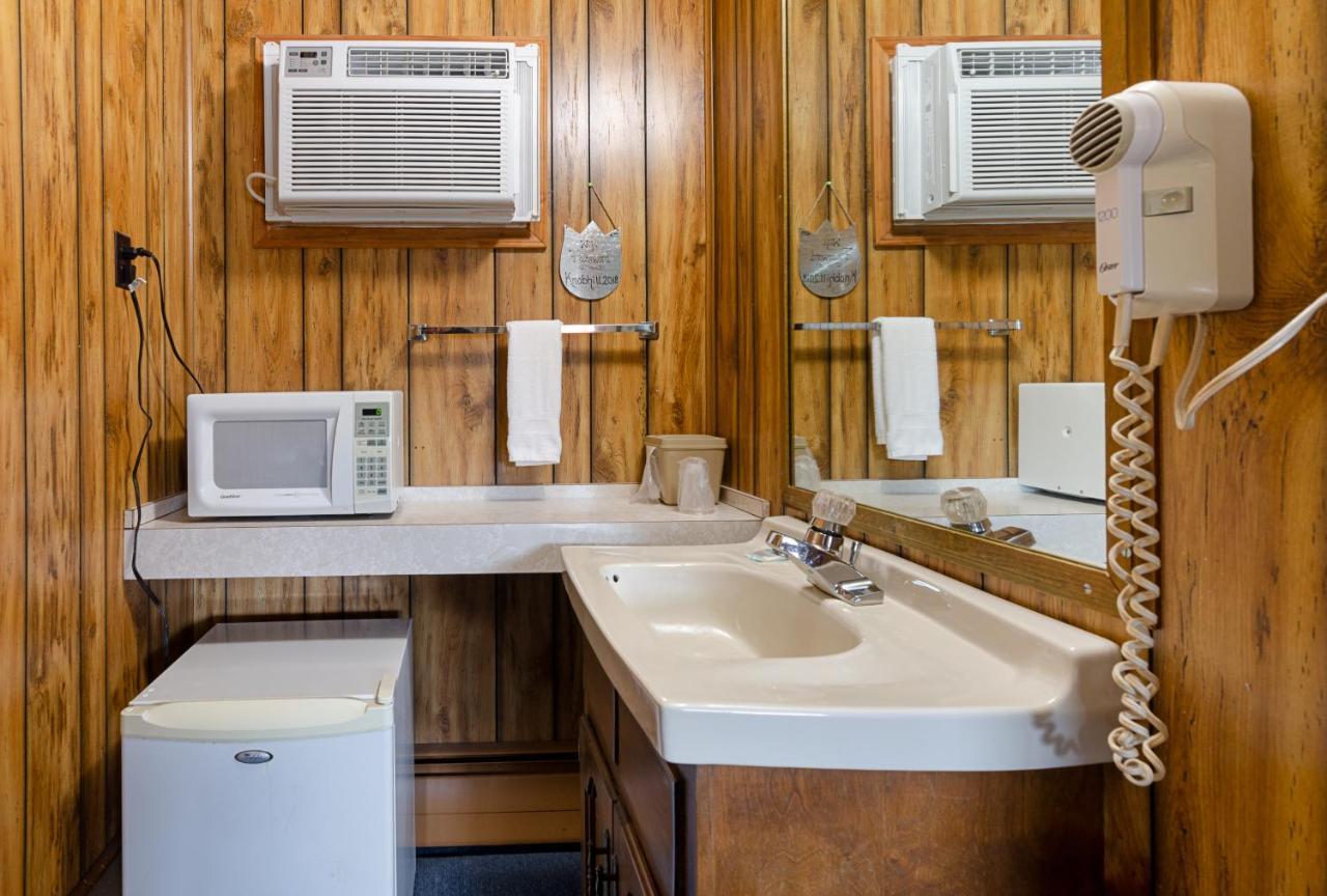 Knob Hill Motor Lodge Хилсвил Екстериор снимка