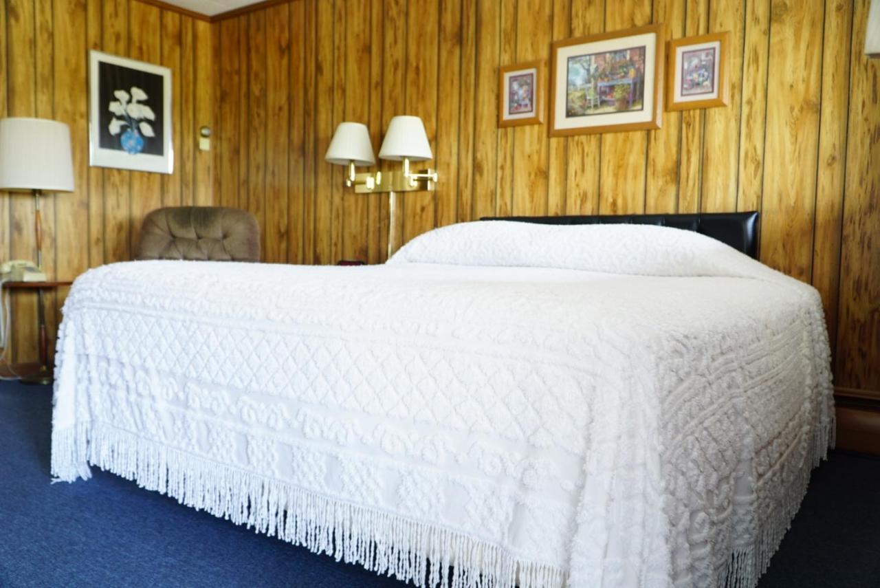 Knob Hill Motor Lodge Хилсвил Стая снимка